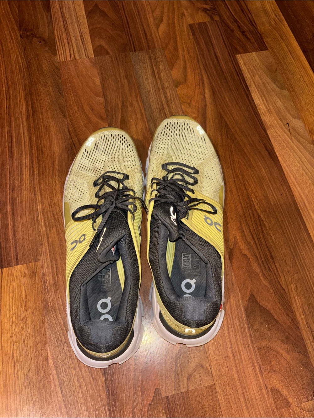 On Cloudswift Yellow & Black Running Shoes | Size 12